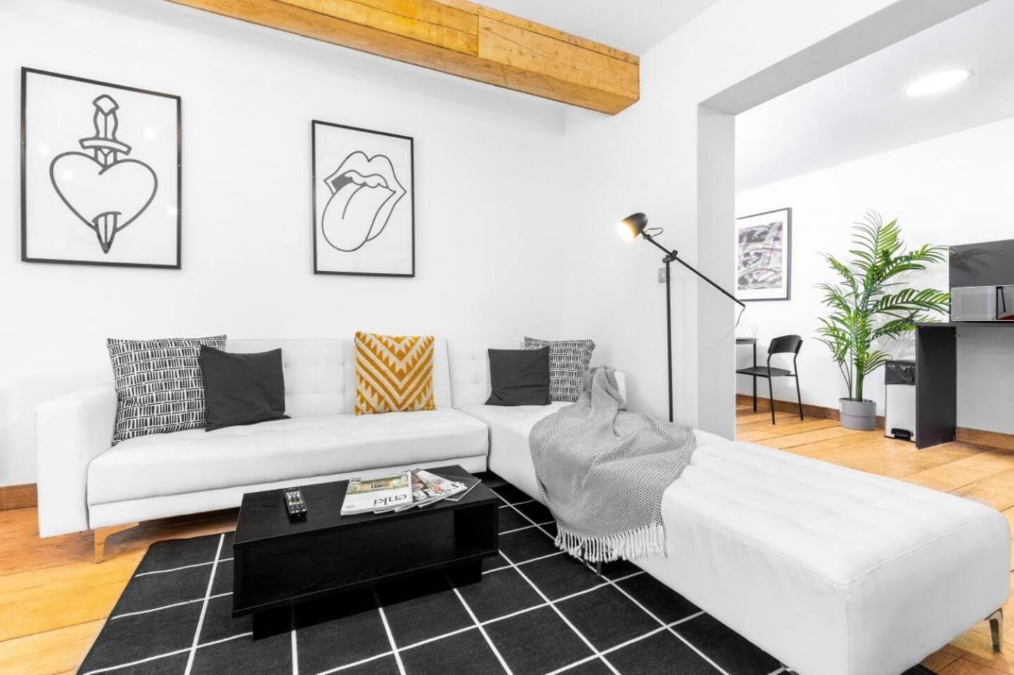 Loft Style Apartment - Near City Centre - Smart Tv- Wifi - Parking - Top Rated - 3Nt Birmingham Ngoại thất bức ảnh
