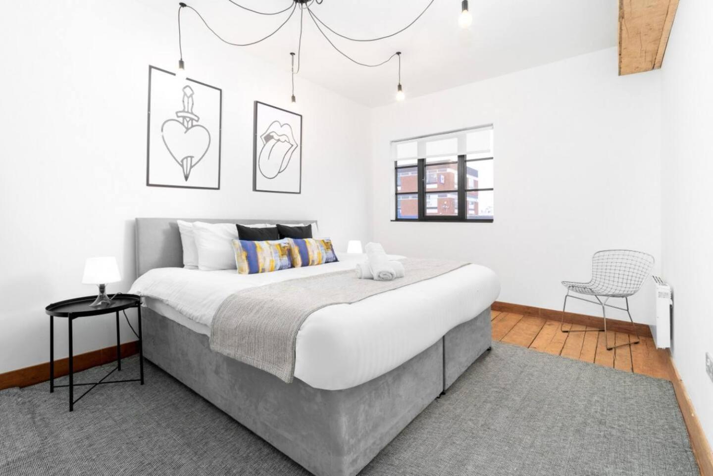 Loft Style Apartment - Near City Centre - Smart Tv- Wifi - Parking - Top Rated - 3Nt Birmingham Ngoại thất bức ảnh